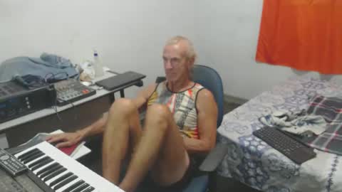 carlos online show from May 7, 2:00 am