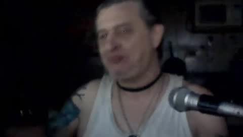 carlos712009 online show from May 1, 6:49 am
