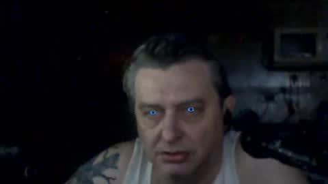 carlos712009 online show from April 4, 6:43 am