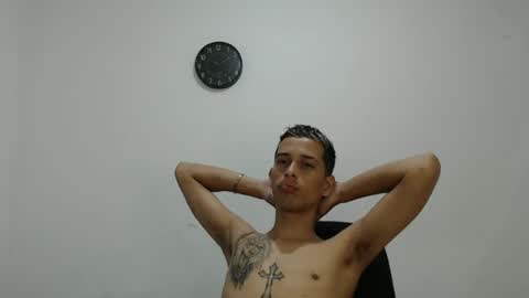 carlossmi01 online show from March 6, 2:40 pm
