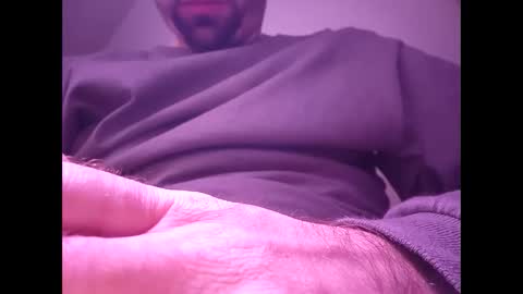 Snapshot of carmel07anthony chatting on February 12, 2:56 am carmel07anthony online show from February 12, 2:56 am