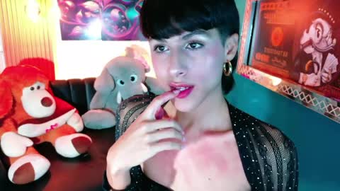 carolinejesh online show from May 20, 12:34 pm