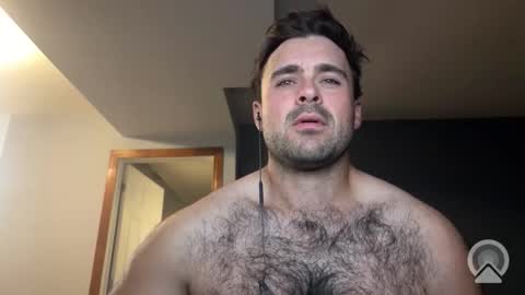 carpenterboyy19 online show from September 12, 12:54 am