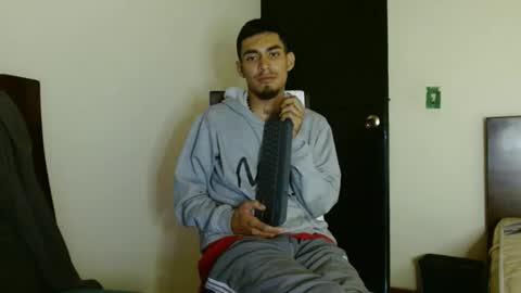 Snapshot of cash_master_san chatting on September 10, 8:29 pm Cash Master San online show from September 10, 8:29 pm