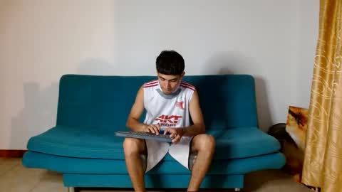 Snapshot of cash_master_san chatting on December 8, 10:57 pm Cash Master San online show from December 8, 10:57 pm