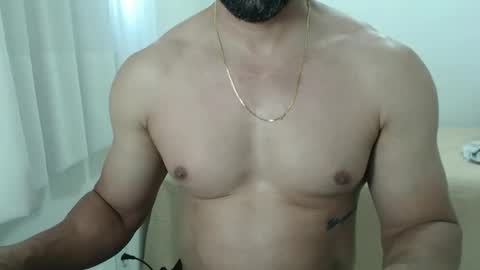 cashmastermuscle77 online show from November 30, 1:57 pm