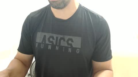 Snapshot of cashmastermuscle77 chatting on January 25, 3:41 pm cashmastermuscle77 online show from January 25, 3:41 pm