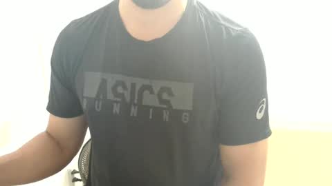 Snapshot of cashmastermuscle77 chatting on January 16, 1:14 pm cashmastermuscle77 online show from January 16, 1:14 pm