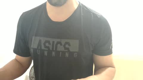 Snapshot of cashmastermuscle77 chatting on January 11, 1:01 pm cashmastermuscle77 online show from January 11, 1:01 pm
