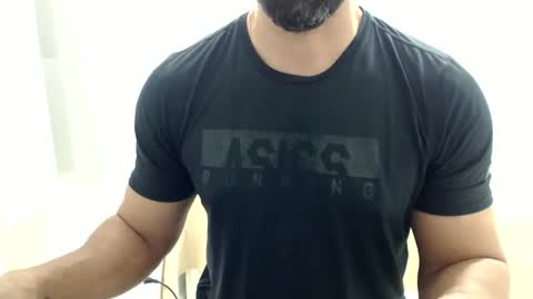 cashmastermuscle77 online show from June 11, 10:24 am