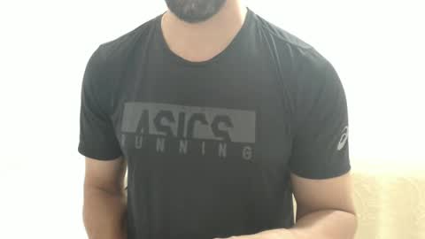 Snapshot of cashmastermuscle77 chatting on December 10, 11:11 am cashmastermuscle77 online show from December 10, 11:11 am