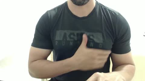 Snapshot of cashmastermuscle77 chatting on September 15, 6:31 pm cashmastermuscle77 online show from September 15, 6:31 pm