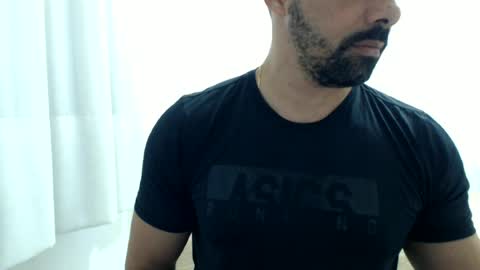 cashmastermuscle77 online show from June 18, 10:31 am