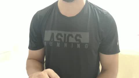 Snapshot of cashmastermuscle77 chatting on December 30, 11:15 am cashmastermuscle77 online show from December 30, 11:15 am
