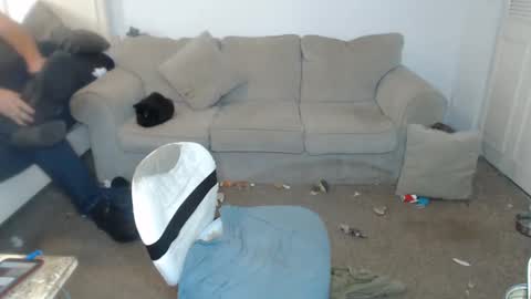 Snapshot of casinocam chatting on December 2, 2:17 pm CasinoCam online show from December 2, 2:17 pm