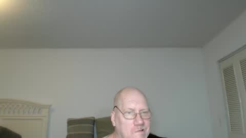 Snapshot of casinocam chatting on January 30, 1:00 am CasinoCam online show from January 30, 1:00 am
