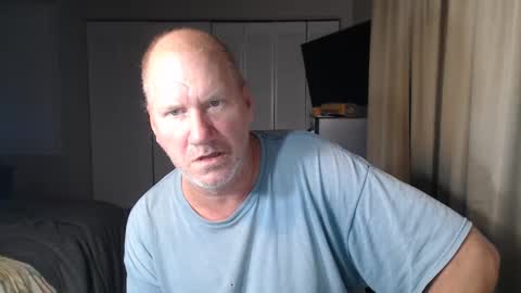 Snapshot of casinocam chatting on September 13, 4:46 am CasinoCam online show from September 13, 4:46 am