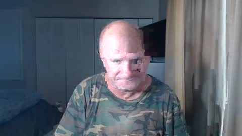 Snapshot of casinocam chatting on September 21, 2:39 pm CasinoCam online show from September 21, 2:39 pm