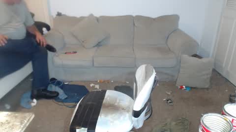 Snapshot of casinocam chatting on December 3, 3:51 am CasinoCam online show from December 3, 3:51 am