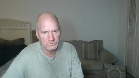 Snapshot of casinocam chatting on March 7, 2:04 am CasinoCam online show from March 7, 2:04 am
