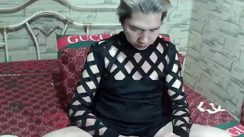 casper_ang online show from October 28, 12:18 pm