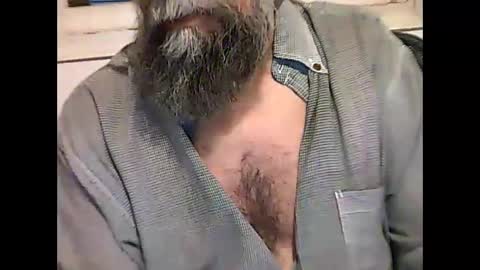 Snapshot of casual53 chatting on October 20, 1:31 am casual53 online show from October 20, 1:31 am