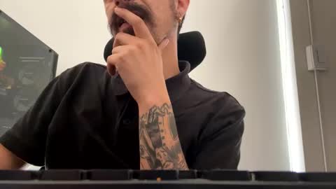 cayu_frensh94 online show from February 1, 2:34 pm