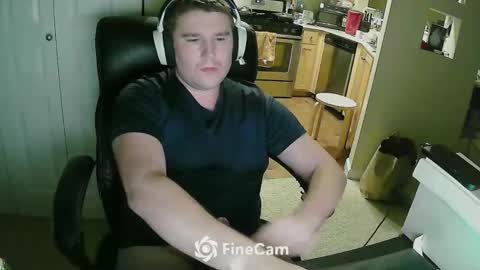 armyvet69 online show from October 26, 9:33 am