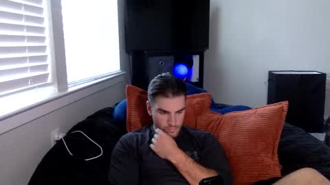 Snapshot of ccmanrivs120 chatting on December 6, 9:46 pm Rivs online show from December 6, 9:46 pm