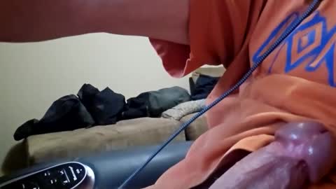 cederrowe887213 online show from April 16, 3:28 am