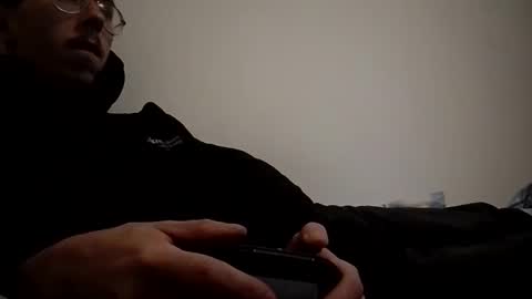 Snapshot of cedrichh0 chatting on December 31, 9:42 am cedrichh0 online show from December 31, 9:42 am