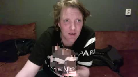 ceezeee online show from March 6, 3:14 am