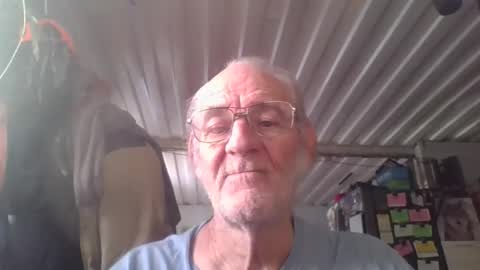 Chuck online show from December 22, 8:17 pm