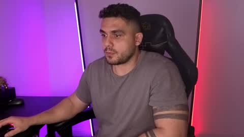 Octav online show from February 1, 4:05 pm