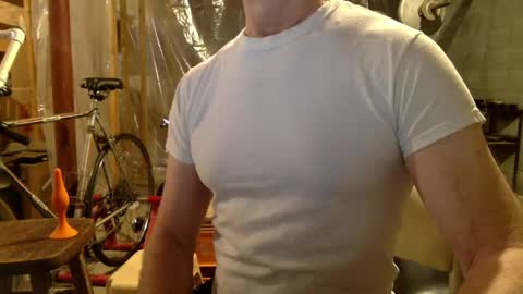 Snapshot of cfnmworkout1 chatting on December 11, 6:37 pm cfnmworkout1 online show from December 11, 6:37 pm