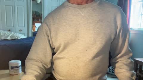 Snapshot of cfnmworkout1 chatting on February 24, 1:10 pm cfnmworkout1 online show from February 24, 1:10 pm