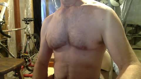 Snapshot of cfnmworkout1 chatting on January 8, 6:52 pm cfnmworkout1 online show from January 8, 6:52 pm