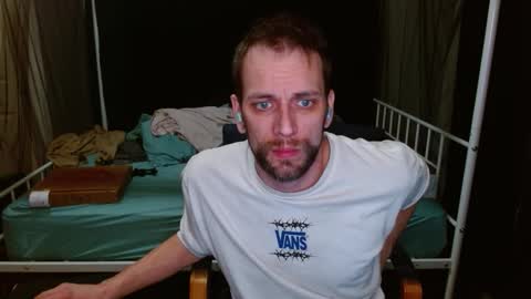 cguffey2284 online show from February 26, 3:52 am