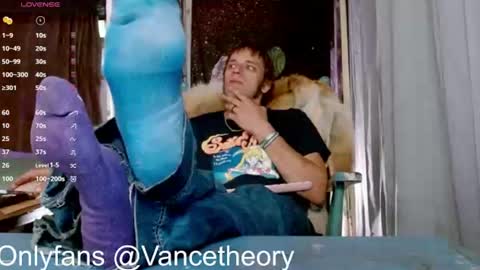 cguffey2284 online show from June 24, 10:01 pm