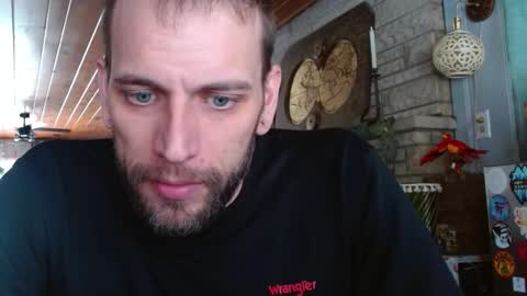 cguffey2284 online show from February 13, 8:03 pm