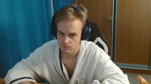 ch1lldrill online show from January 31, 7:11 pm