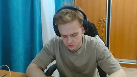 ch1lldrill online show from February 3, 6:22 am