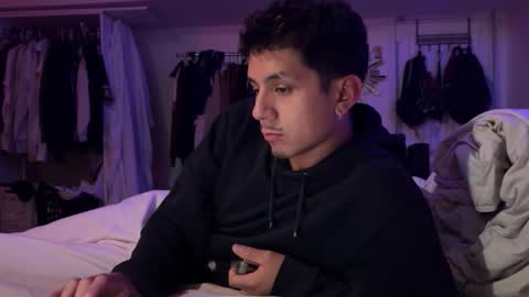 Kpapi online show from October 27, 4:20 pm