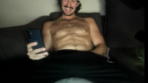 Snapshot of chadpowerz chatting on October 21, 5:43 am Lydong online show from October 21, 5:43 am