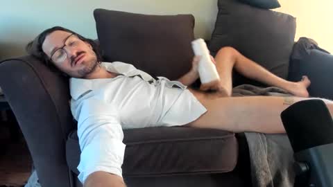 Snapshot of chadpowerz chatting on October 25, 7:26 pm Lydong online show from October 25, 7:26 pm