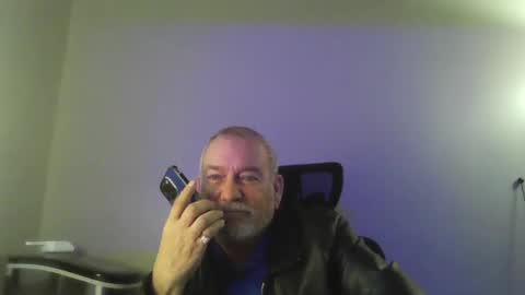 challenger1132 online show from January 10, 1:52 pm