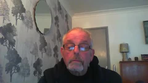 Champers online show from March 5, 5:08 pm