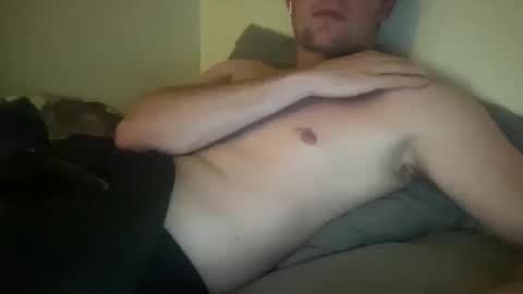 Snapshot of charles20029 chatting on October 14, 2:07 am charles20029 online show from October 14, 2:07 am