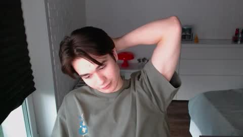 Snapshot of charleshanson69 chatting on October 4, 2:38 am charleshanson69 online show from October 4, 2:38 am