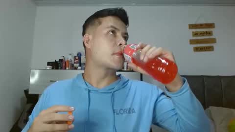 charli 4 online show from March 7, 11:46 pm